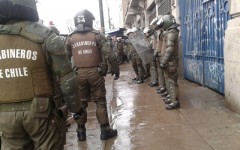 El violento desalojo de la PUCV ordenado por Rectoría (Video)