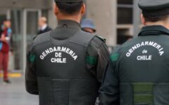 Detienen a más de 40 funcionarios de Gendarmería por supuesta red de favores carcelarios
