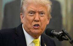 Experto legal de Harvard asegura que Trump está «violando el derecho internacional»